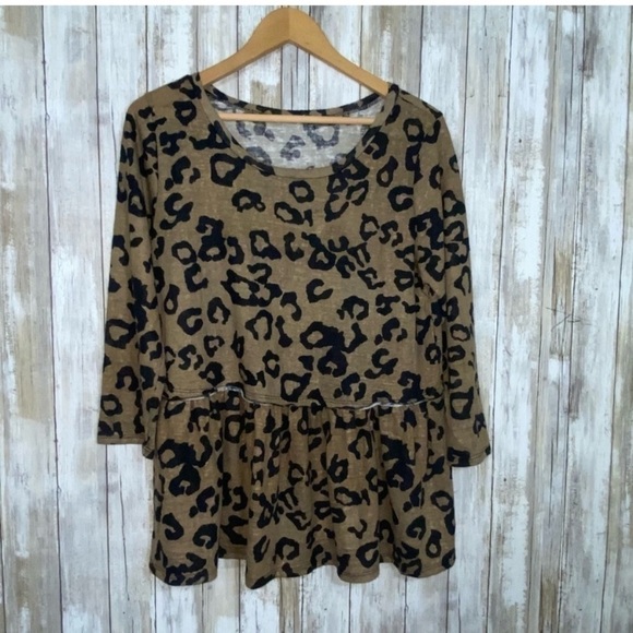 JODIFL Tops - Jodifl Leopard Blouse